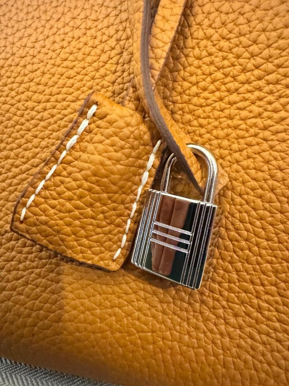 AS-NEW TOGO LEATHER SATCHEL BAG - Picture 8 of 14